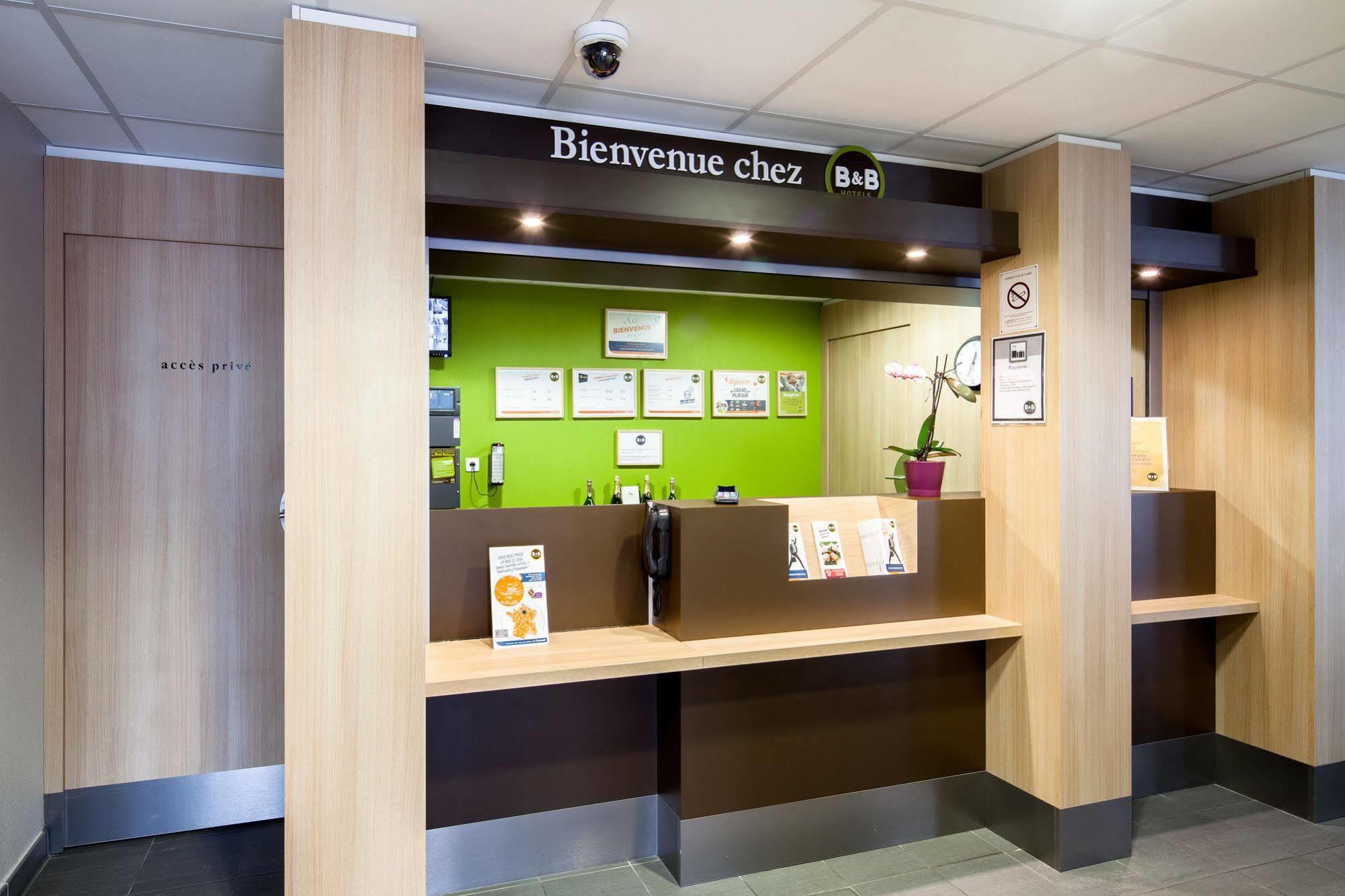 B&B Hôtel Reims Centre Gare Exterior foto